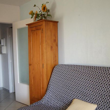 Studio 150 M De La Mer Six-Fours-les-Plages Exterior photo